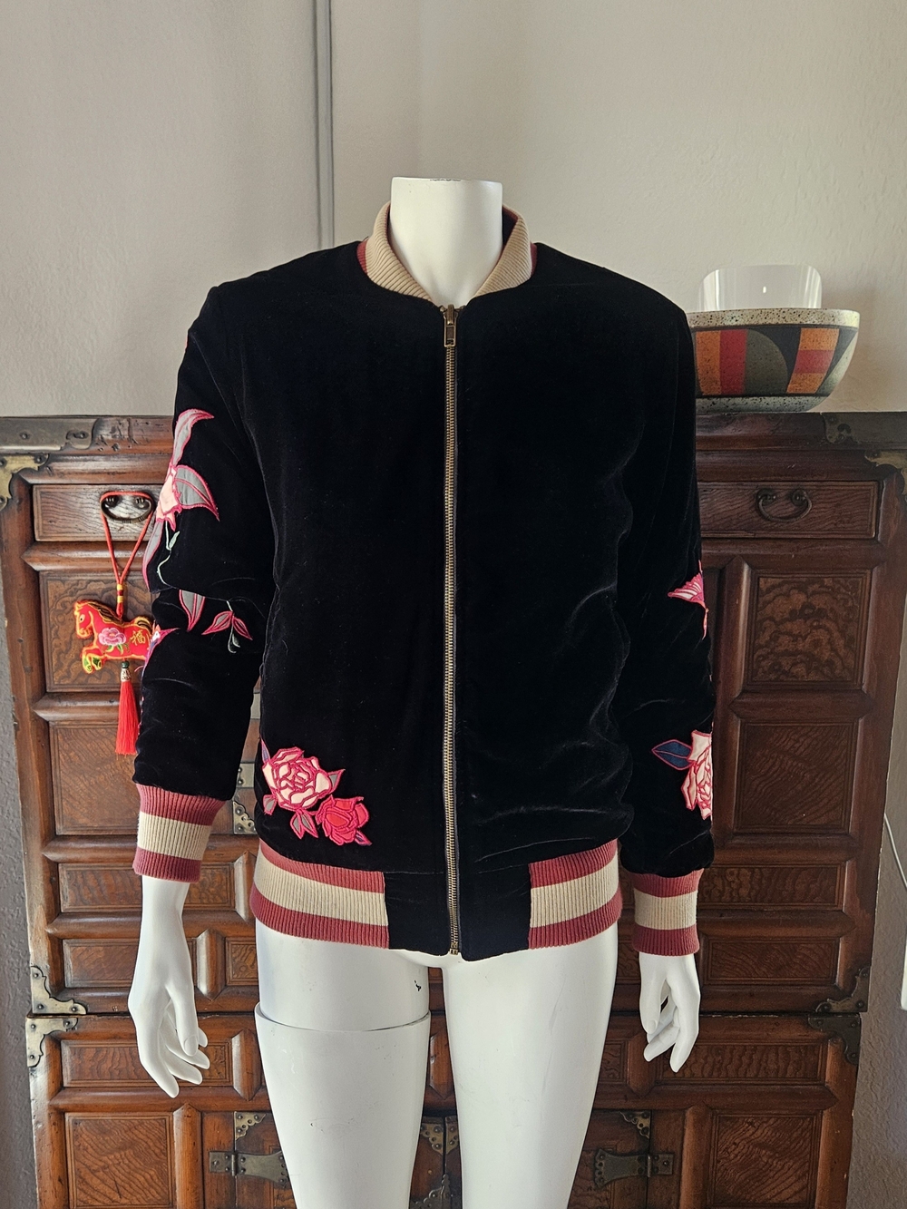 ECOTE Embroidered LUXURIOUS VELVET REVERSIBLE Bomber NEW !
